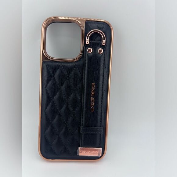 iPhone 16 Pro Max Case – Quilted Leather Look with Rose Gold Frame & Hand Strap - Picture 6 of 7